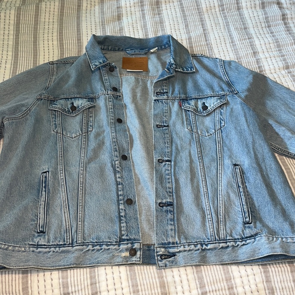 Levi Jean Trucker Jacket